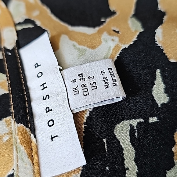 TOPSHOP/ Twist Front Long Sleeve Top - Picture 5 of 7